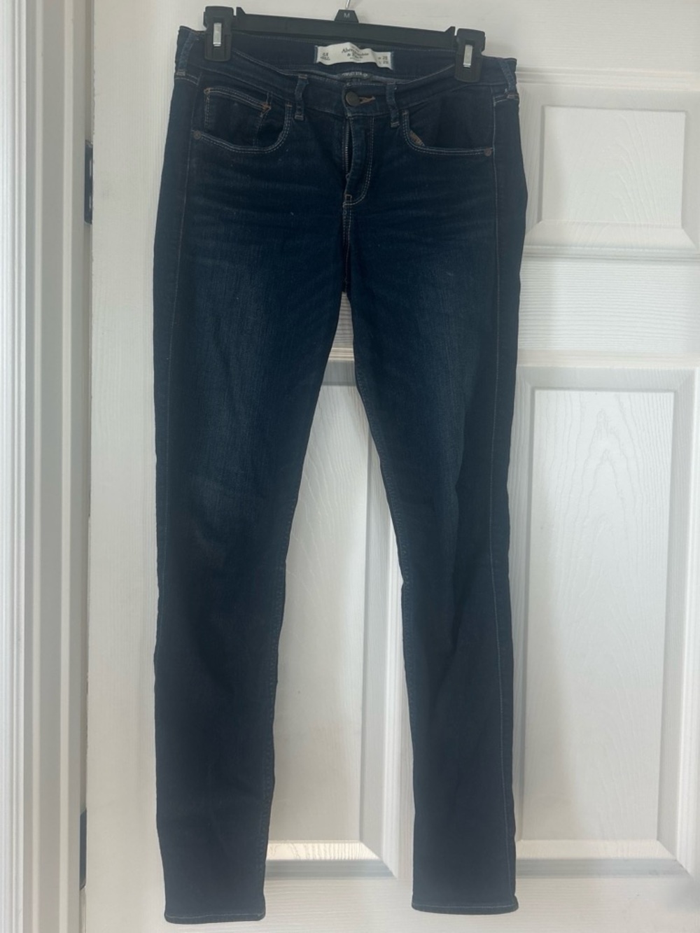Abercrombie & Fitch Dark Blue Skinny Jeans